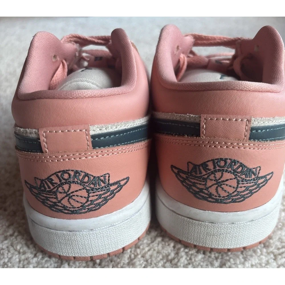 Nike Air Jordan 1 Low Light Madder Root Peach/Green DC0774-800 Women's Size 8.5